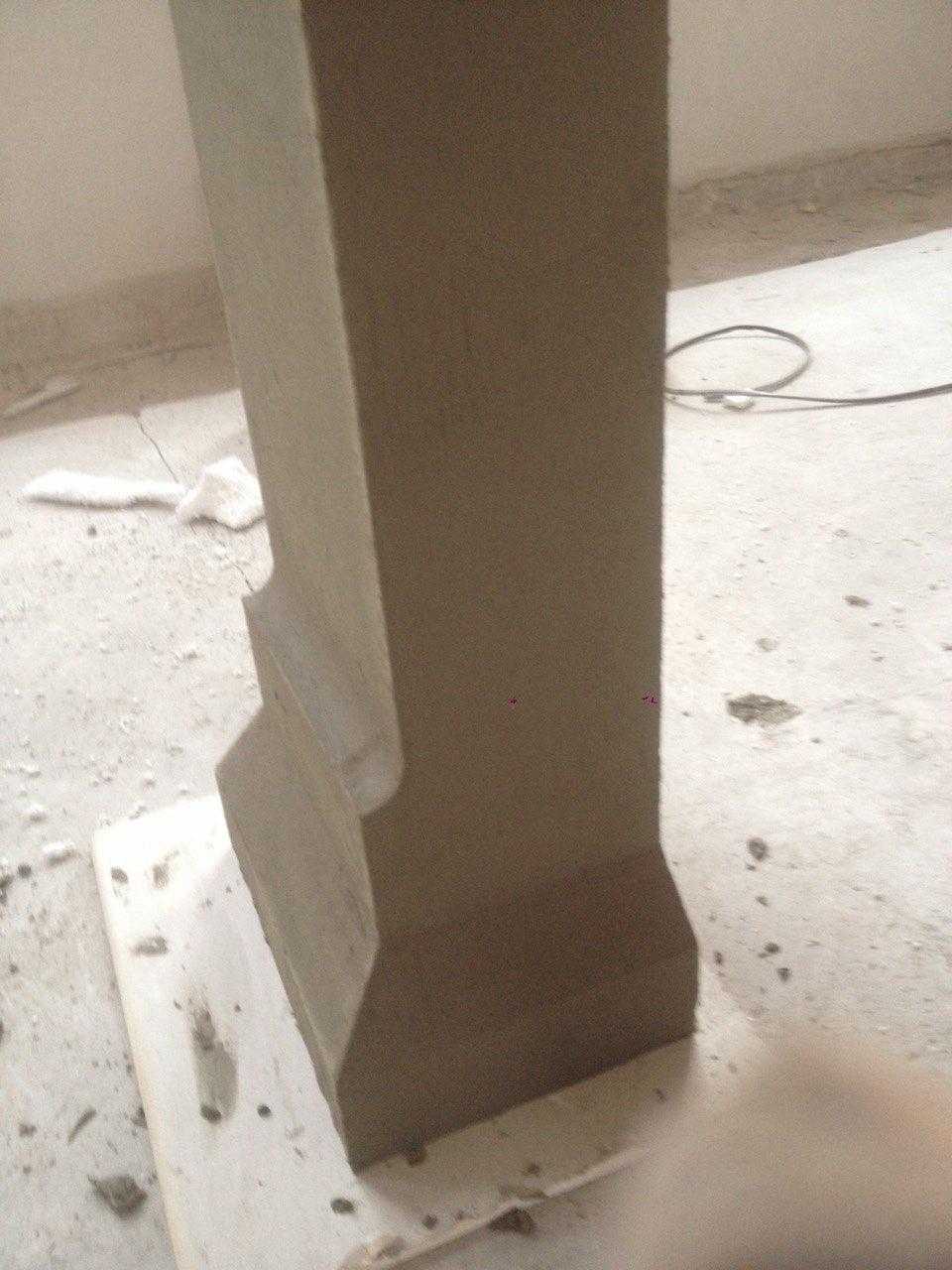 Монтаж пристенного камина с колонами